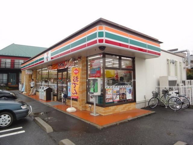 コンビニ　セブンイレブン（コンビニ）まで360m