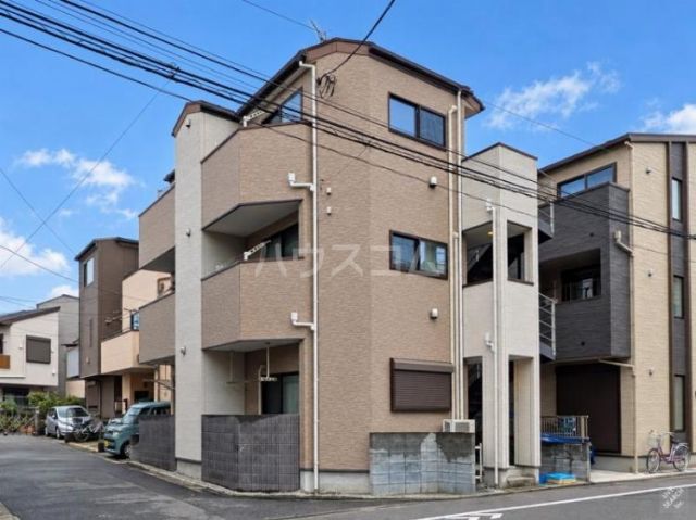 ダイヤモンドハウス北千住の外観写真