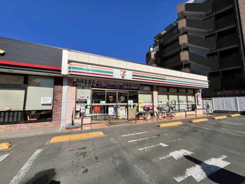 コンビニ　セブンイレブン 練馬南大泉富士街道店（コンビニ）まで2069m