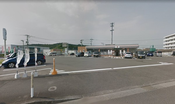 コンビニ　セブンイレブン宮崎新名爪店（コンビニ）まで480m