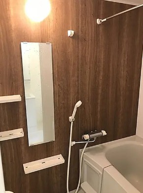 バス・シャワールーム　風呂
