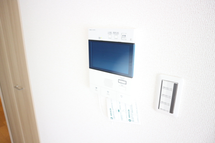 セキュリティ　ＴＶモニターホン付きです