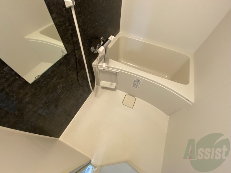 バス・シャワールーム　お風呂です。ゆっくりお風呂につかるのも体に良いですね～
