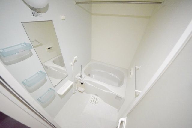 バス・シャワールーム　別部屋参考画像