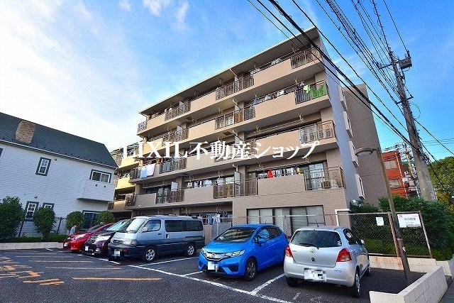 建物外観　吉川市のお住まい探しなら、当社にお任せください。