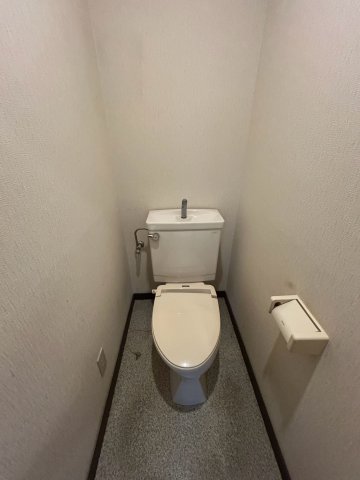 ソレイユ綾瀬のトイレ写真