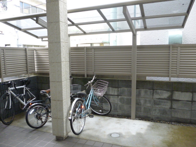 その他共有部分　★屋根付き駐輪場★