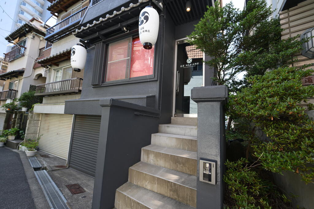 西九条戸建ての外観写真