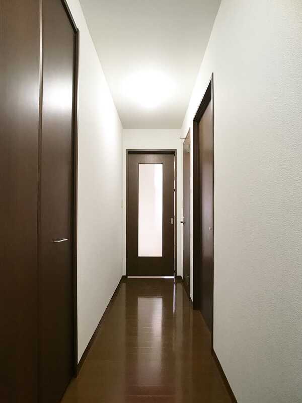 玄関　※同タイプ別部屋