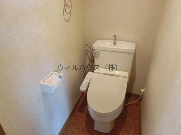 トイレ　ウォシュレット！