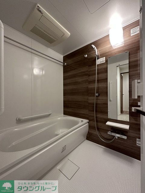 バス・シャワールーム　※写真は同タイプ住戸です。