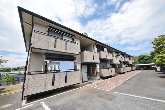 建物外観　★明るい外観★