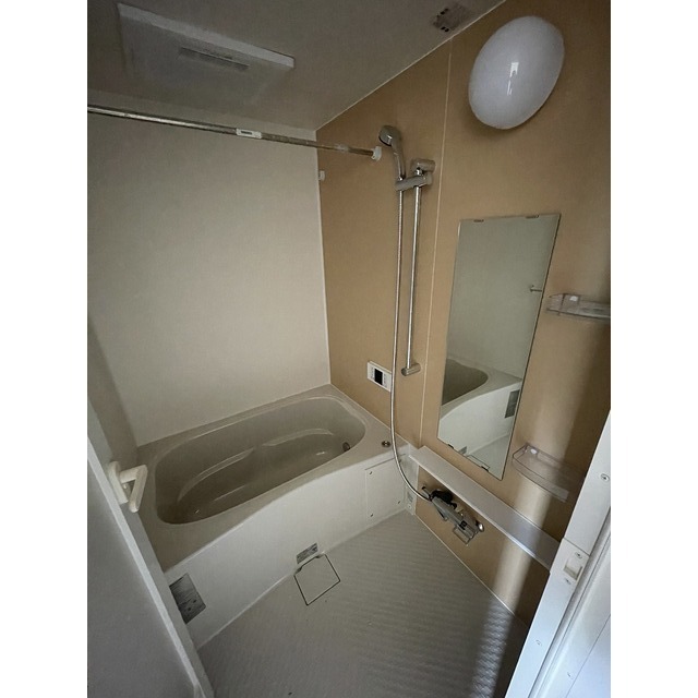 Rooms南万代の風呂写真