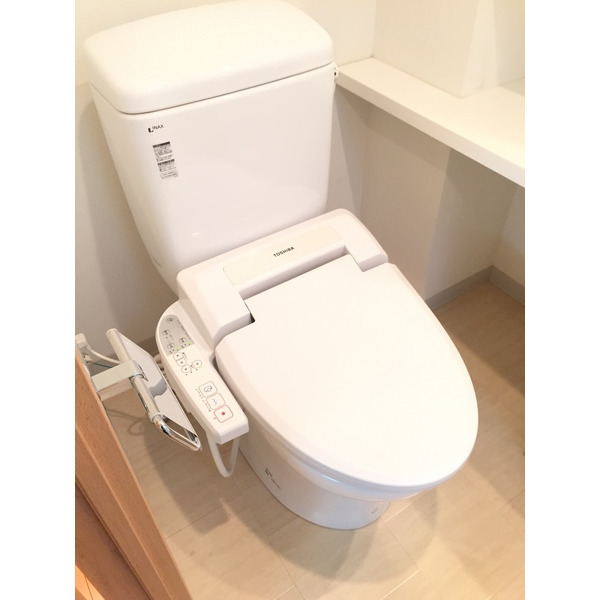 トイレ　※別部屋参考写真