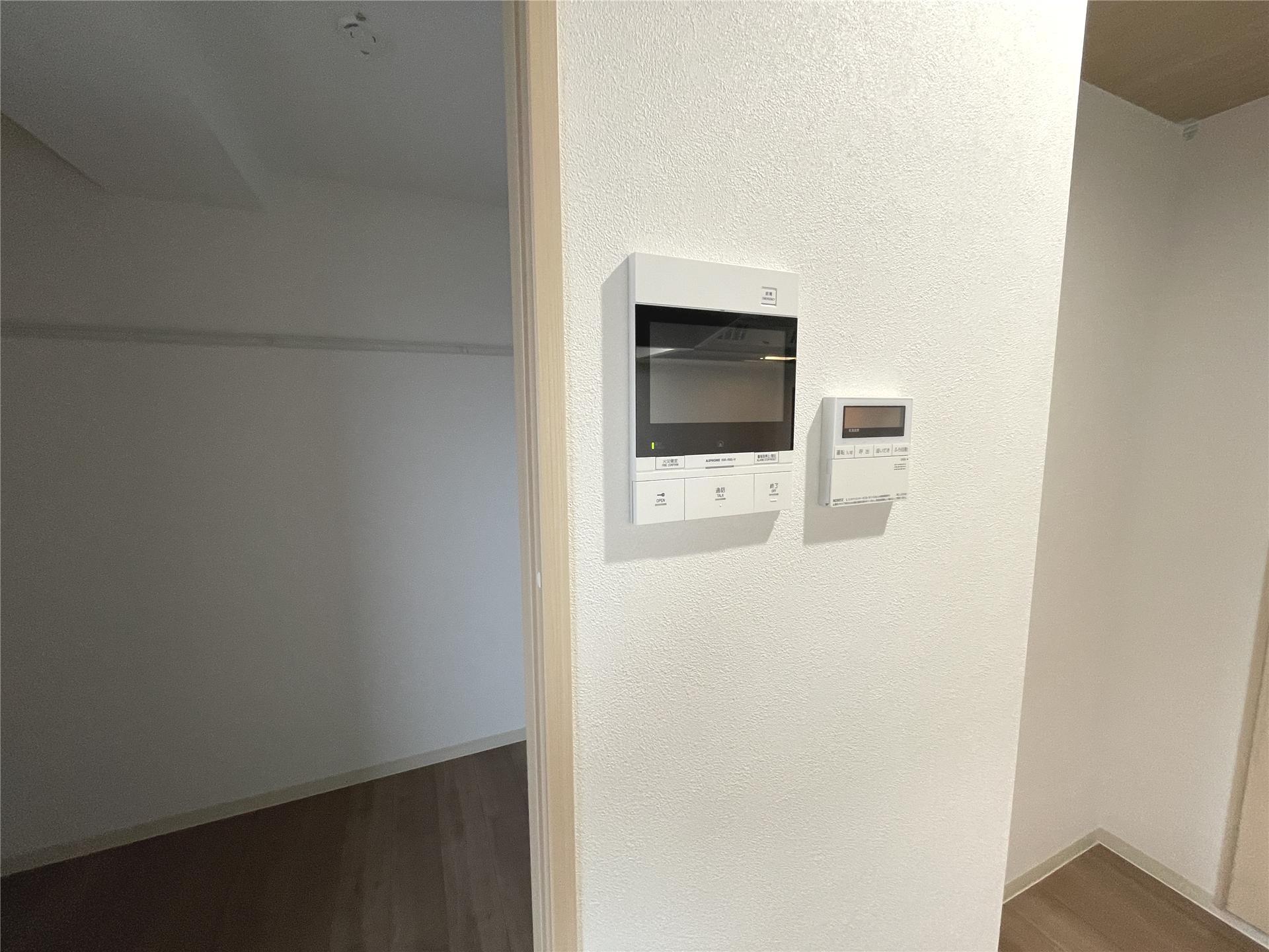 セキュリティ　録画機能付きのＴＶモニターホン付きです