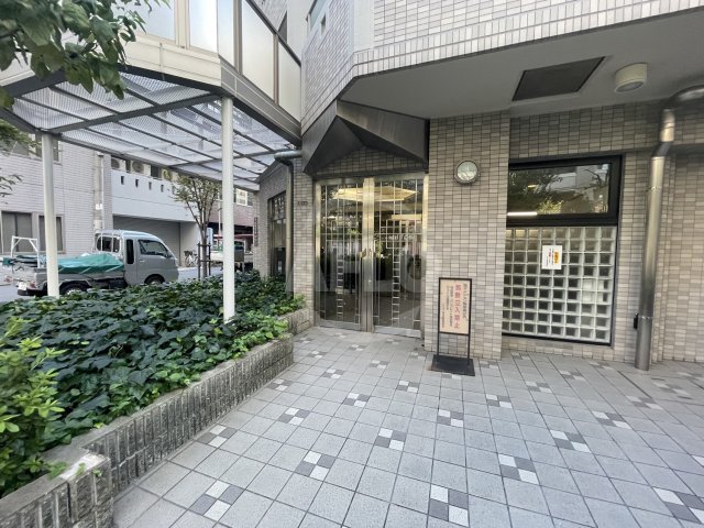 エントランス　レジオン阿波座　　エントランス
