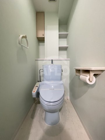 トイレ　レジオン阿波座　　トイレ