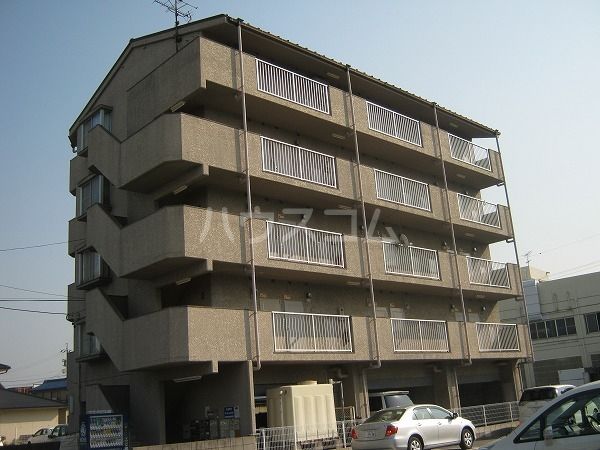 ビラ三秀中山の外観写真
