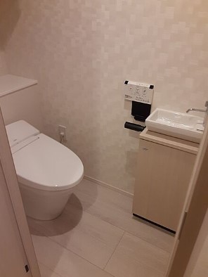 バースシティ横浜大通り公園のトイレ写真