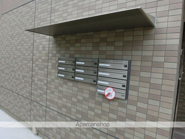 地下鉄名城線 黒川駅 徒歩16分 3階建 築15年の外観写真
