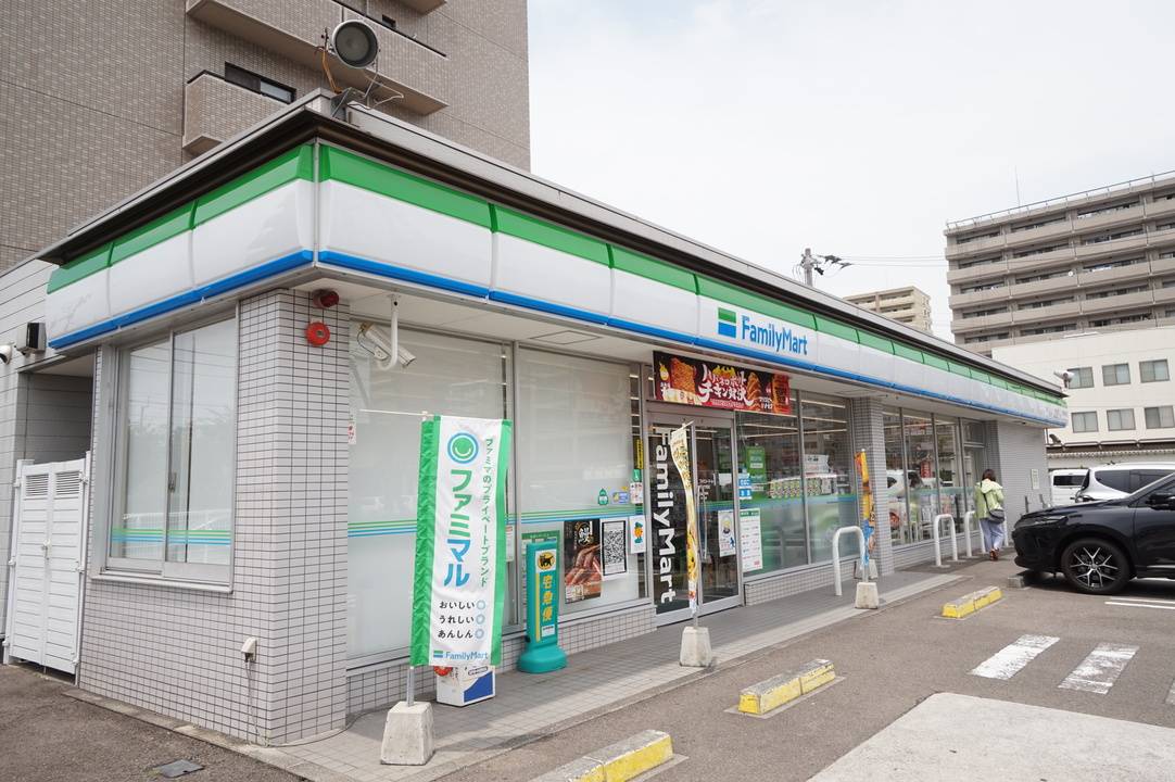 コンビニ　ファミリーマート松山竹原店（コンビニ）まで289m