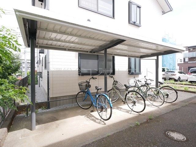 その他共有部分　屋根付駐輪場