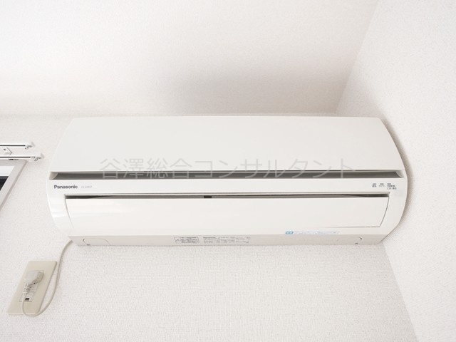 その他設備　エアコン付（１台）