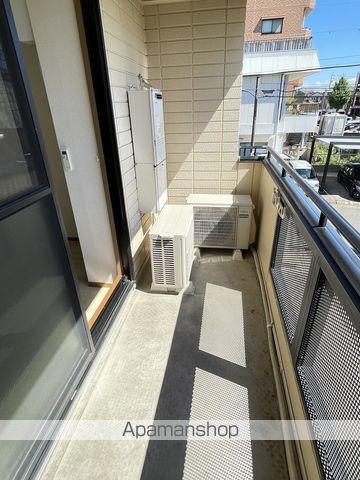 地下鉄鶴舞線 庄内緑地公園駅 徒歩16分 3階建 築31年の内装写真