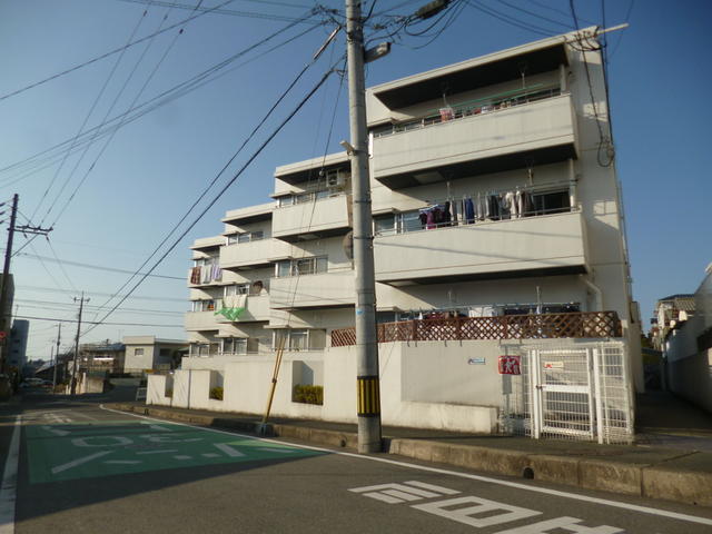 ハイツ藤の外観写真