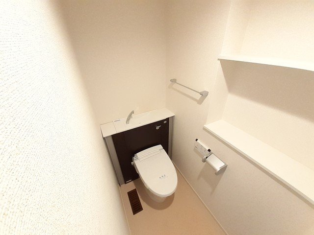 サン レジェンドのトイレ写真