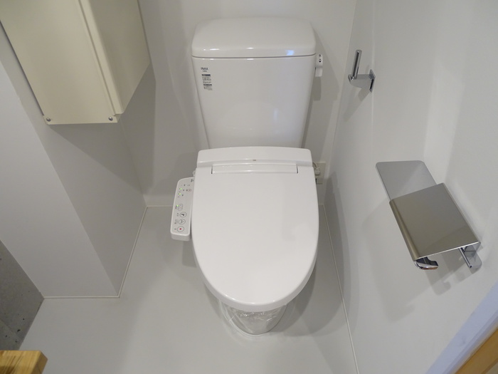 プラティーク白金のトイレ写真