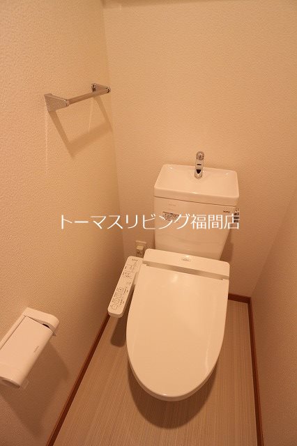 ＪＲ鹿児島本線 福間駅 徒歩14分 13階建 築5年のトイレ写真