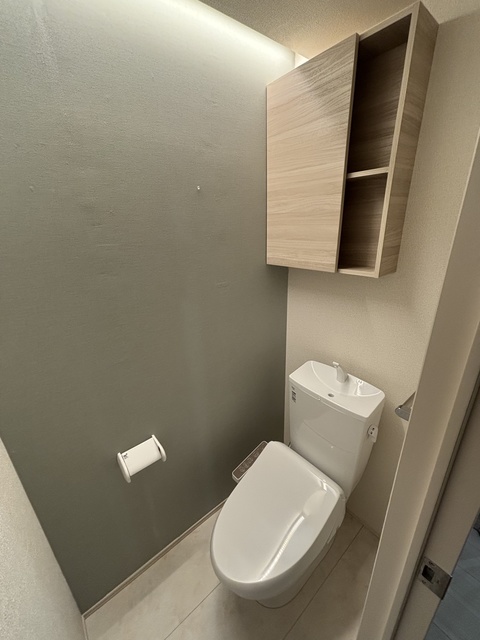 ＪＲ横浜線 橋本駅 徒歩9分 3階建 新築のトイレ写真