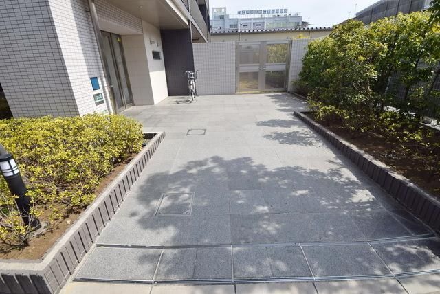 ＪＲ総武線 新小岩駅 徒歩20分 9階建 築14年の外観写真