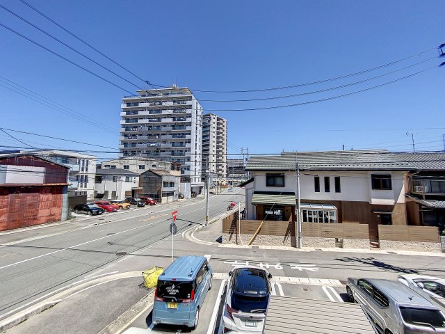 眺望　掲載写真は空室の別部屋を掲載しております。実際のお部屋と仕様