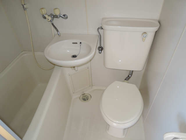 ビレッジあせびのトイレ写真