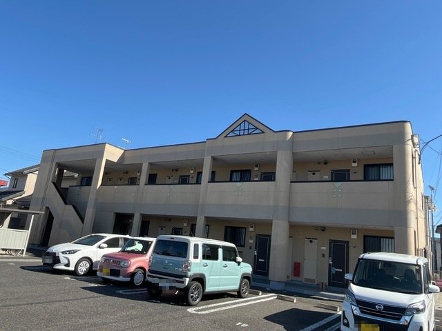 建物外観　外観写真（昼）