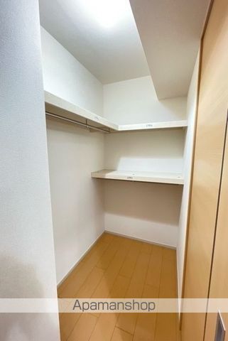 プリムラIIの内装写真