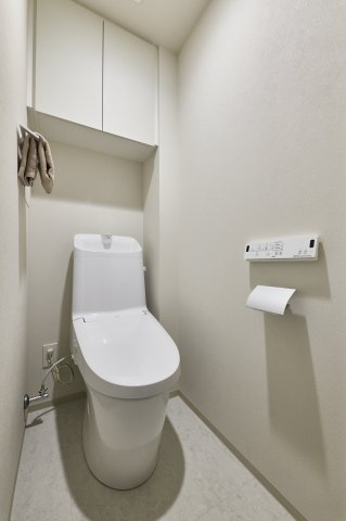 トイレ　写真は同タイプ住居です。