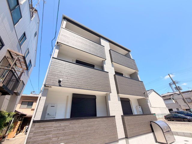 建物外観　綺麗な外観の素敵なお部屋があなたを待っています。