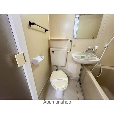 札幌市電 西１５丁目駅 徒歩2分 11階建 築39年のトイレ写真