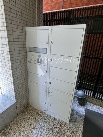 その他　宅配ＢＯＸ付き