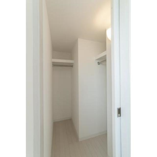 収納　ウォークインクローゼット