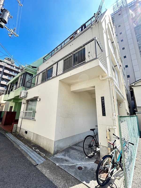 新神戸マンションの外観写真
