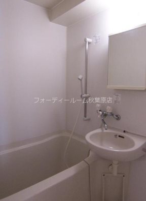 プレールドゥーク神田の風呂写真