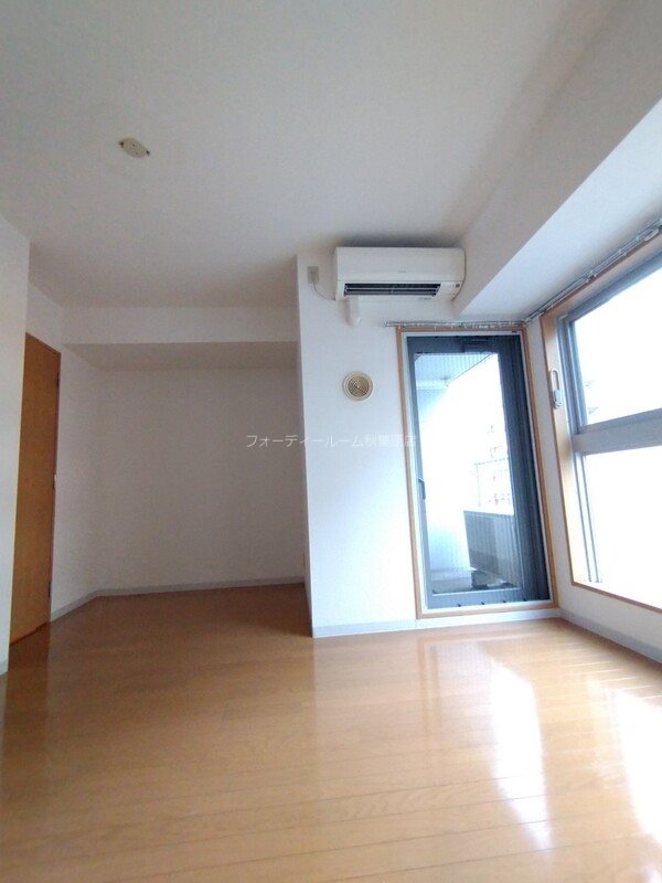 プレールドゥーク神田の内装写真