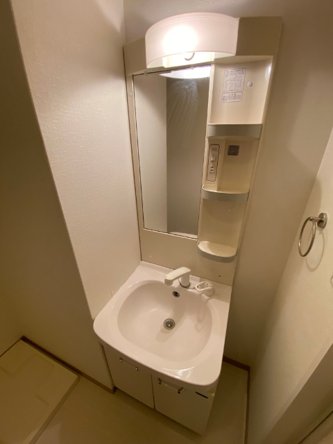 洗面設備　参考写真です