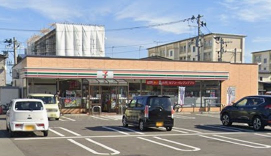 コンビニ　セブンイレブン秋田旭南1丁目店（コンビニ）まで534m