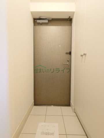 玄関　リヴシティ東大前