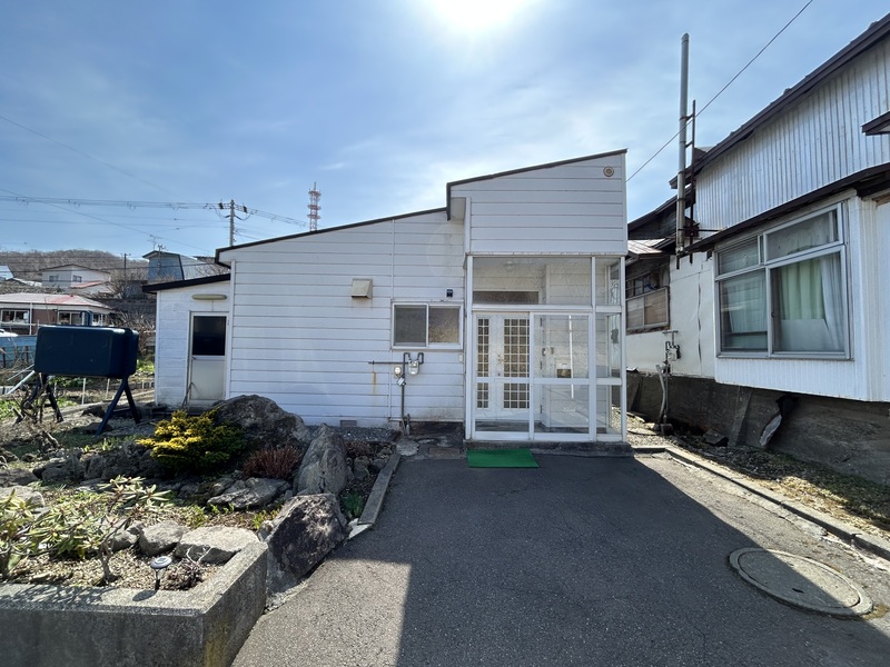 小橋内町2-6-17借家